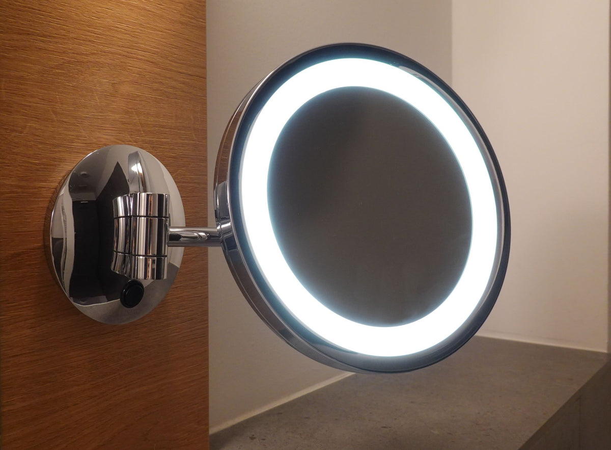 مرآة مكتب مضيئة بإضاءة LED